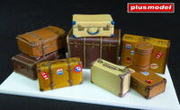 Old suitcases - Image 1